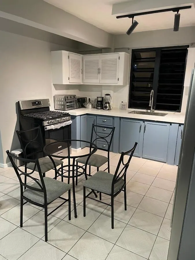 Goddvilla Apartments Roseau