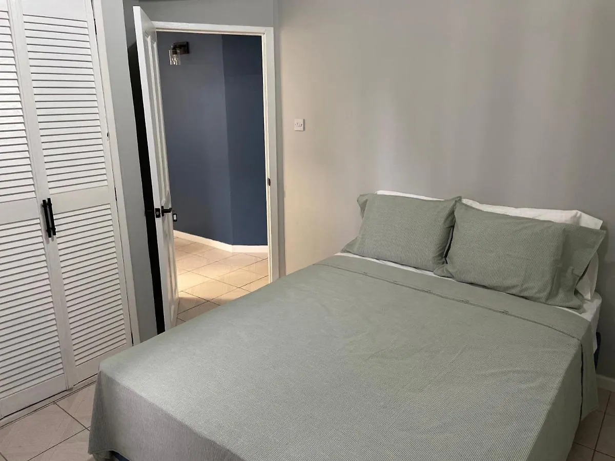 Goddvilla Apartments Roseau
